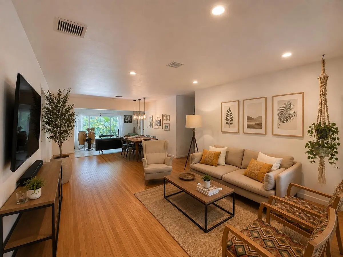 Livingroom2 at 67 NW 97 th Street, Miami Shores