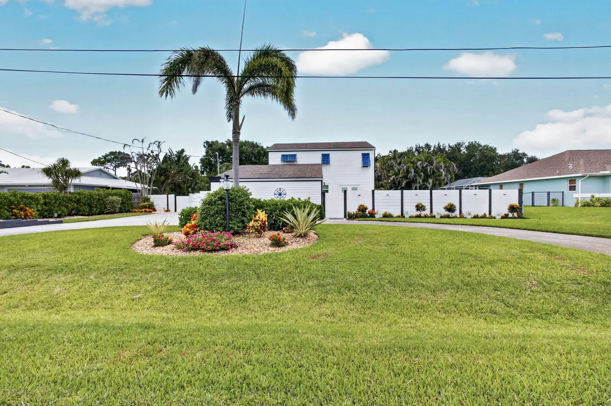 3-web-or-mls-5D1A4751 at 5723 SE ORANGE BLOSSOM Trail, Hobe Sound