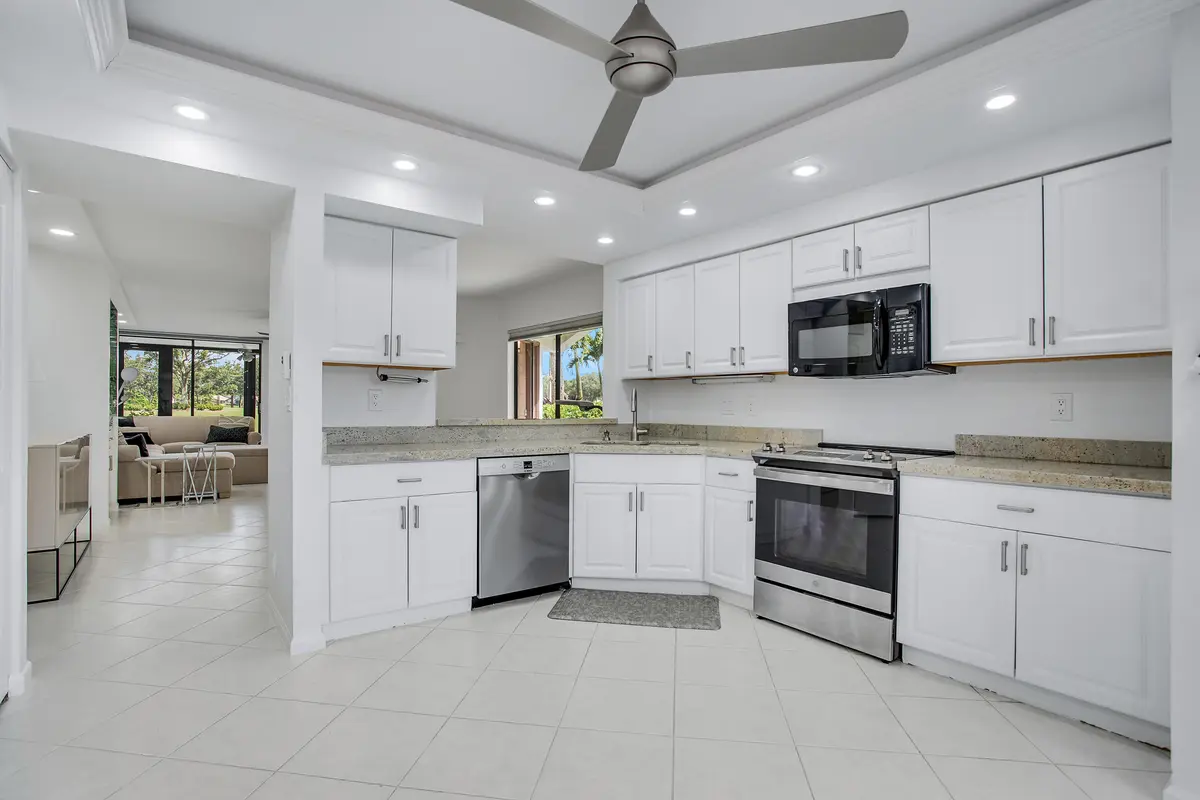 8_008 at 7236 Clunie Place 15302, Delray Beach