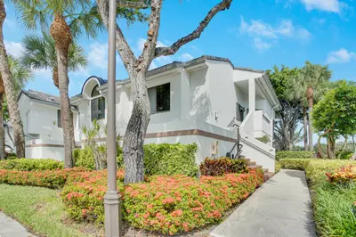 7236 Clunie Place 15302, Delray Beach – sold