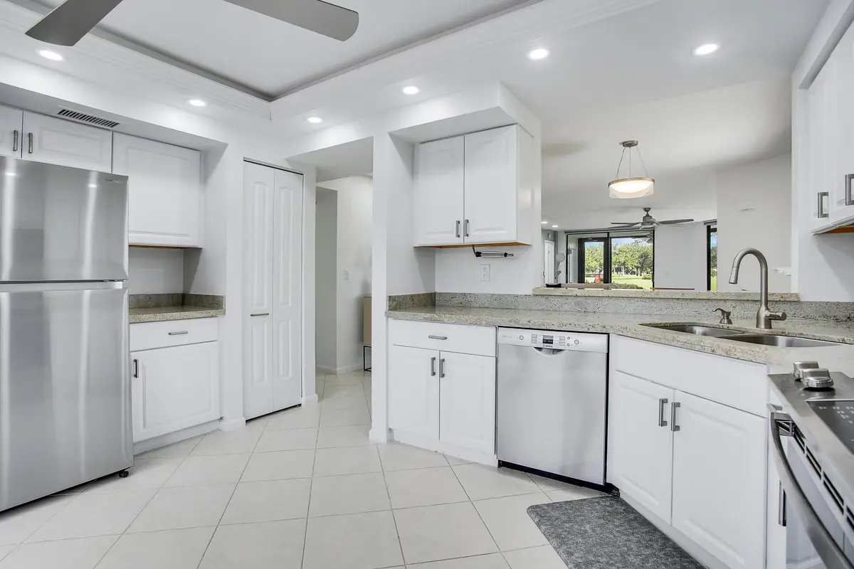 9_009 at 7236 Clunie Place 15302, Delray Beach