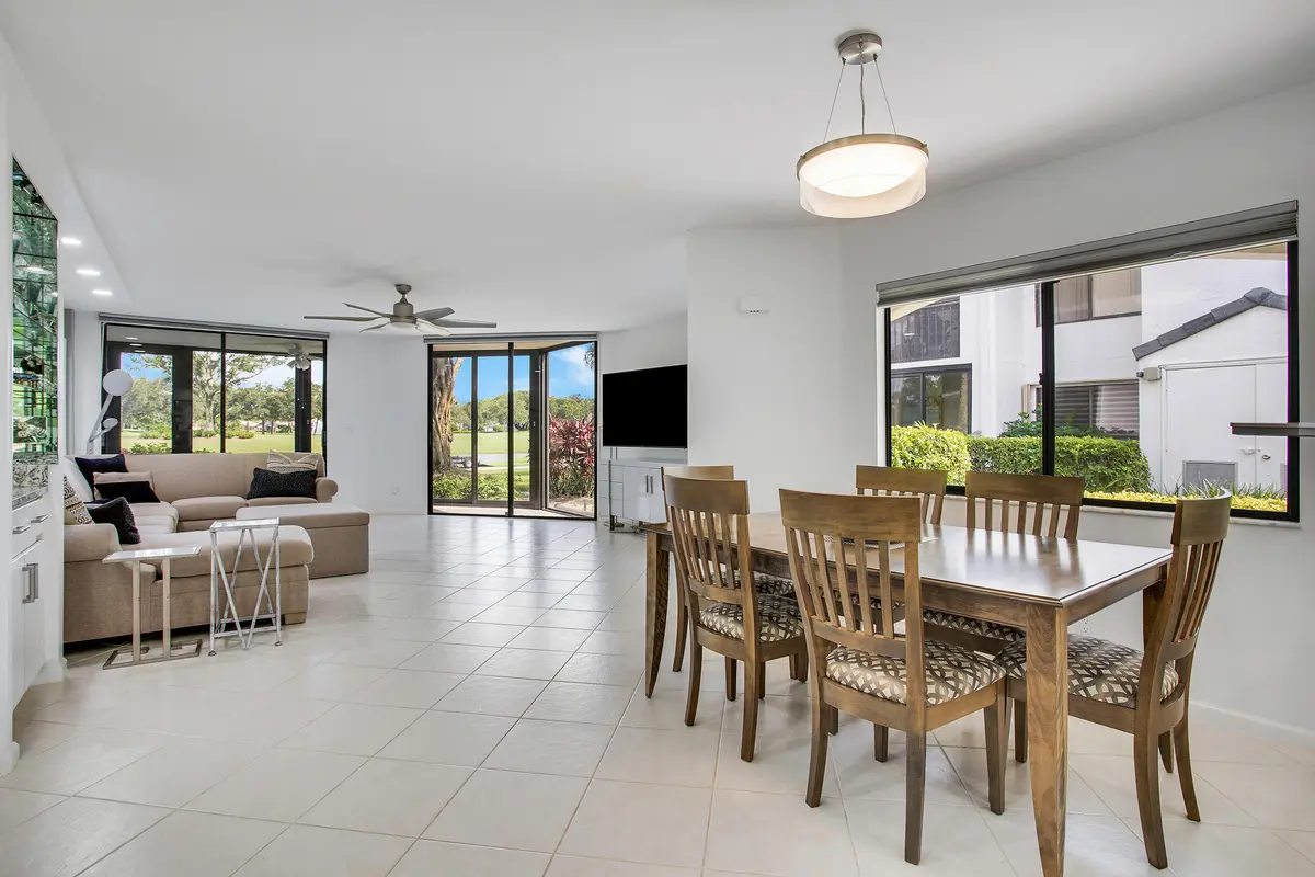 5_005 at 7236 Clunie Place 15302, Delray Beach