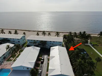 5400 N Ocean Boulevard #49, Lauderdale-By-The-Sea – sold