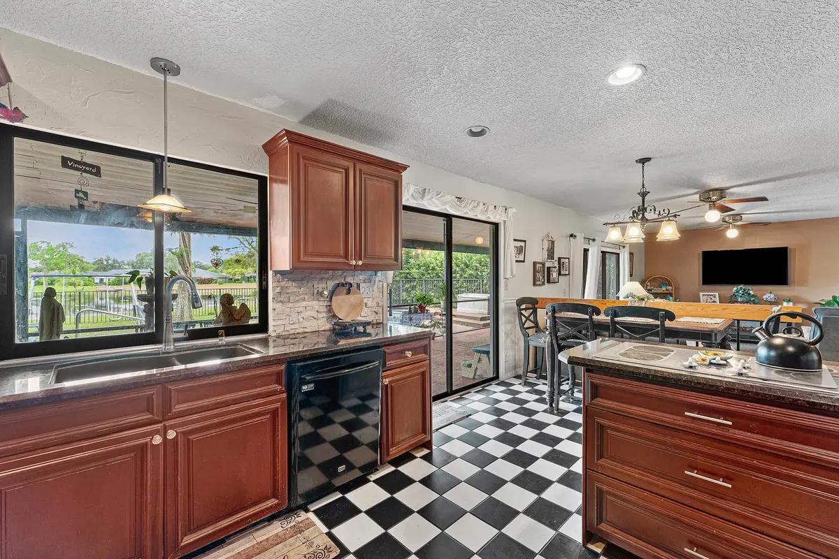 013-1726TreehavenCourt-Wellington-FL-334 at 1726 TREEHAVEN Court, Wellington