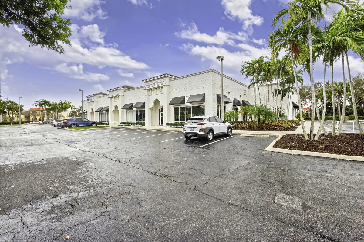 31-web-or-mls-5D1A5303 at 11701 US HIGHWAY 1, Palm Beach Gardens