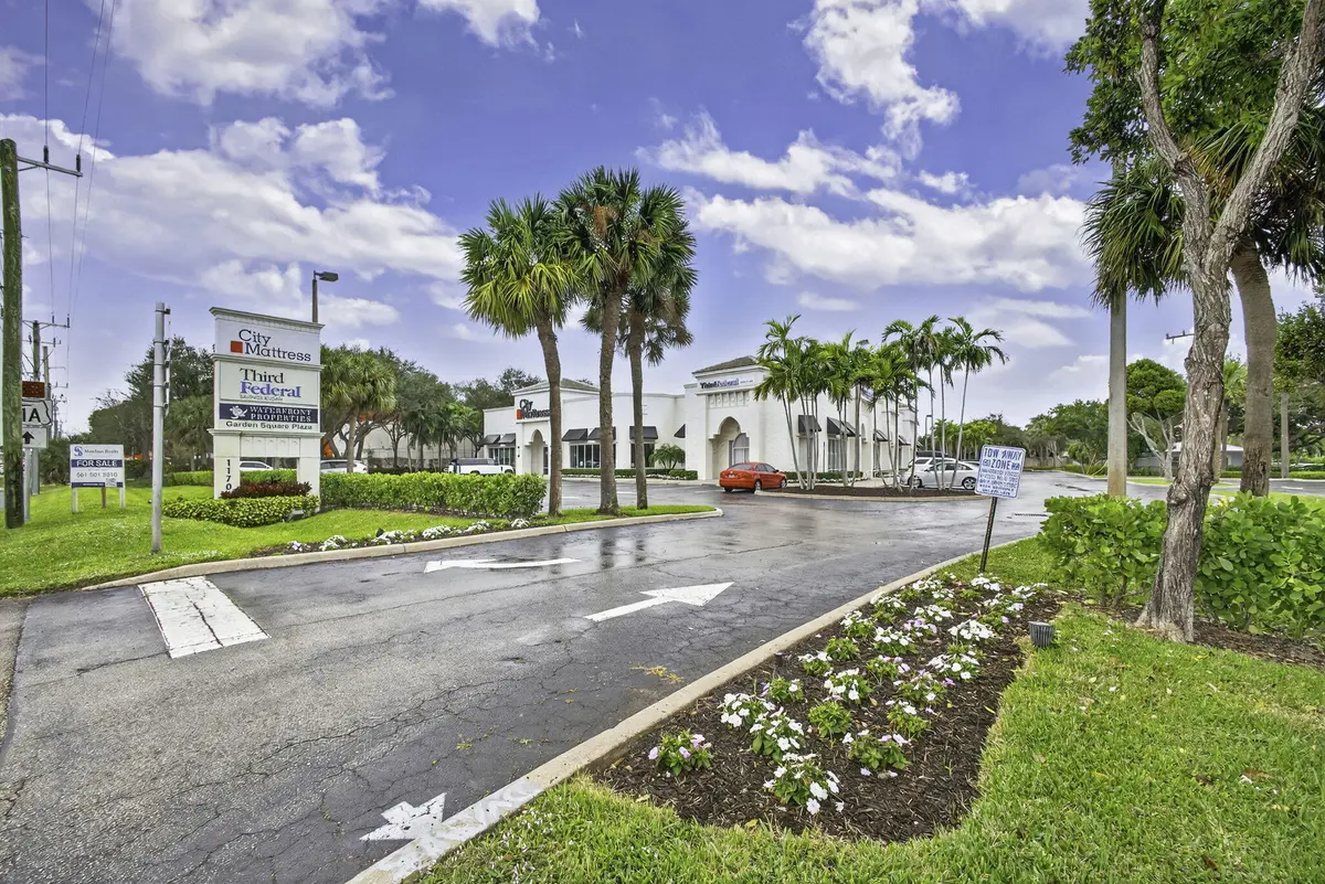 3-web-or-mls-5D1A5163 at 11701 US HIGHWAY 1, Palm Beach Gardens