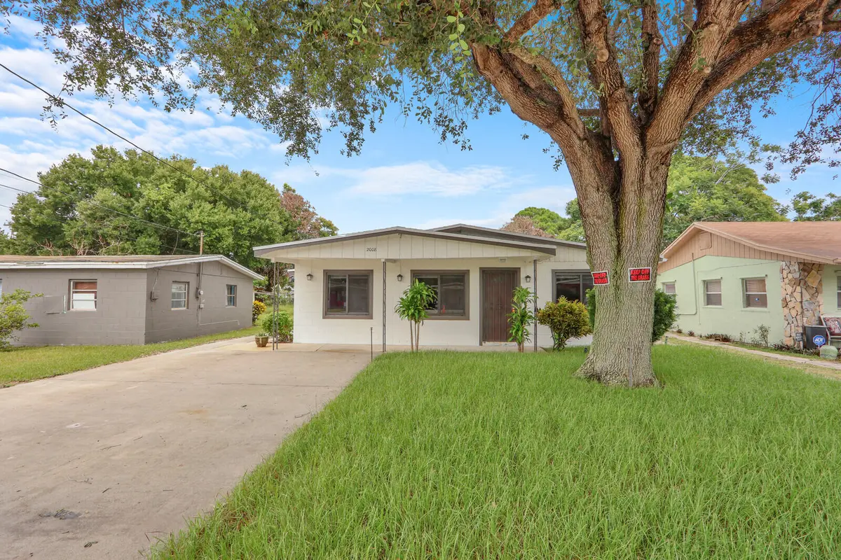 34_IMG_9105_mls at 2008 Avenue, Fort Pierce
