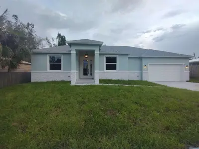 662 NE WAVERLY Terrace, Jensen Beach – Single Family Residence for sale