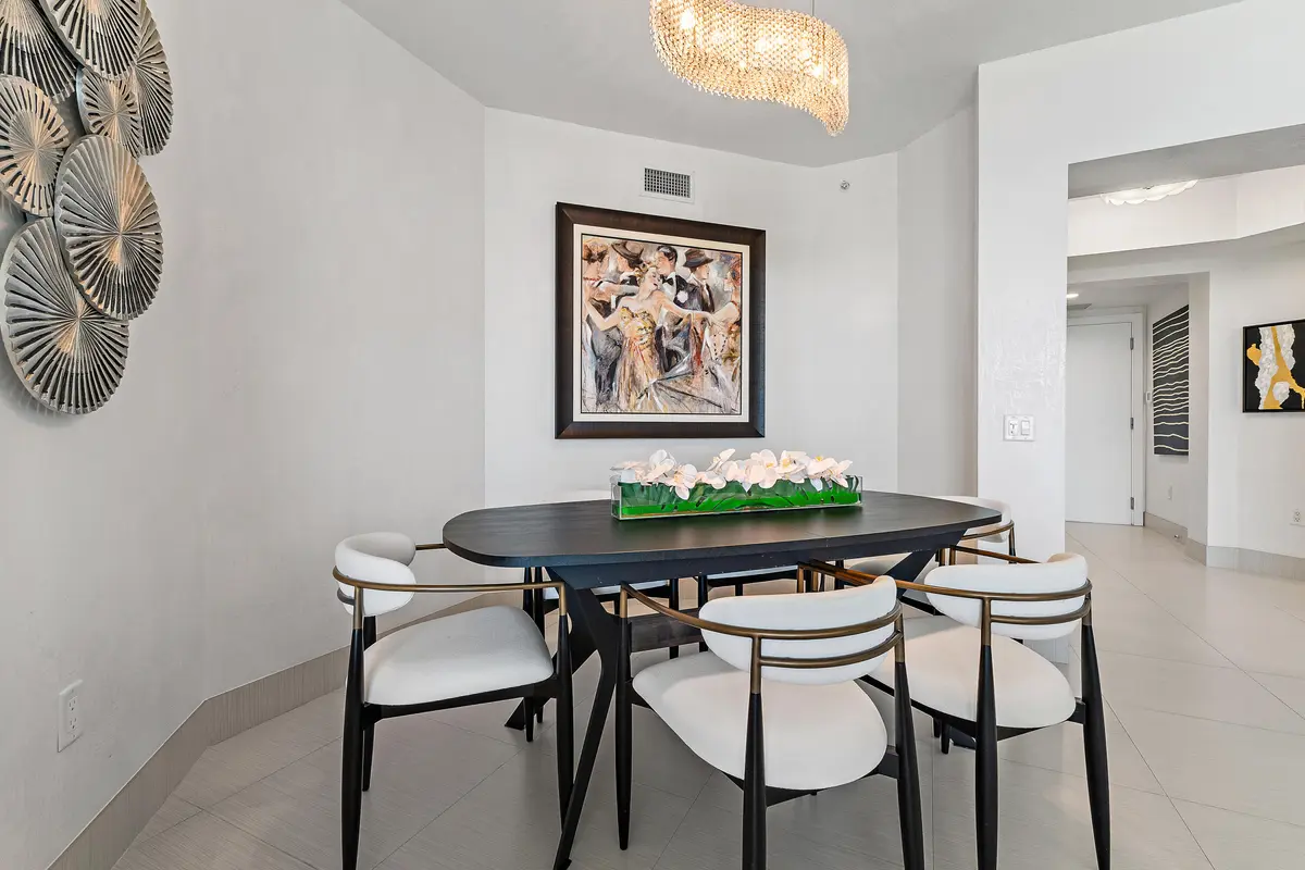 Dining Area at 3610 Gardens Parkway 804a, Palm Beach Gardens