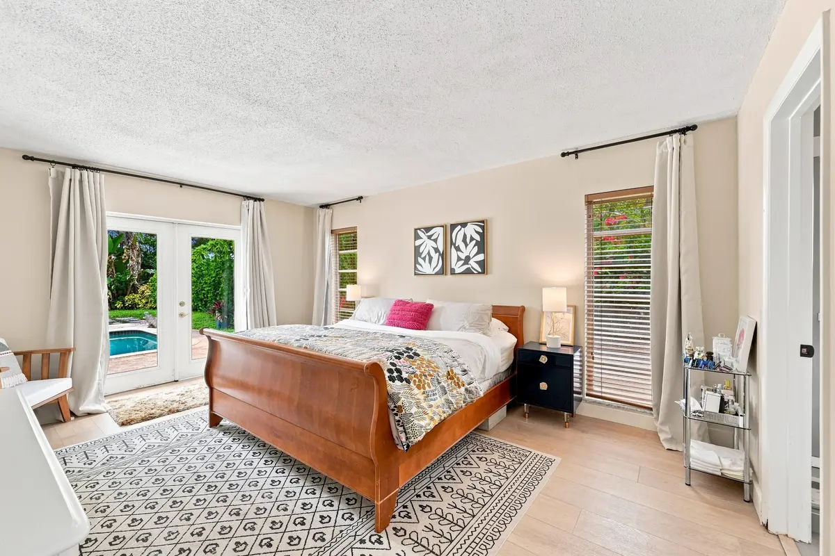 26_stl_0223 at 3315 NE 42nd Court, Fort Lauderdale