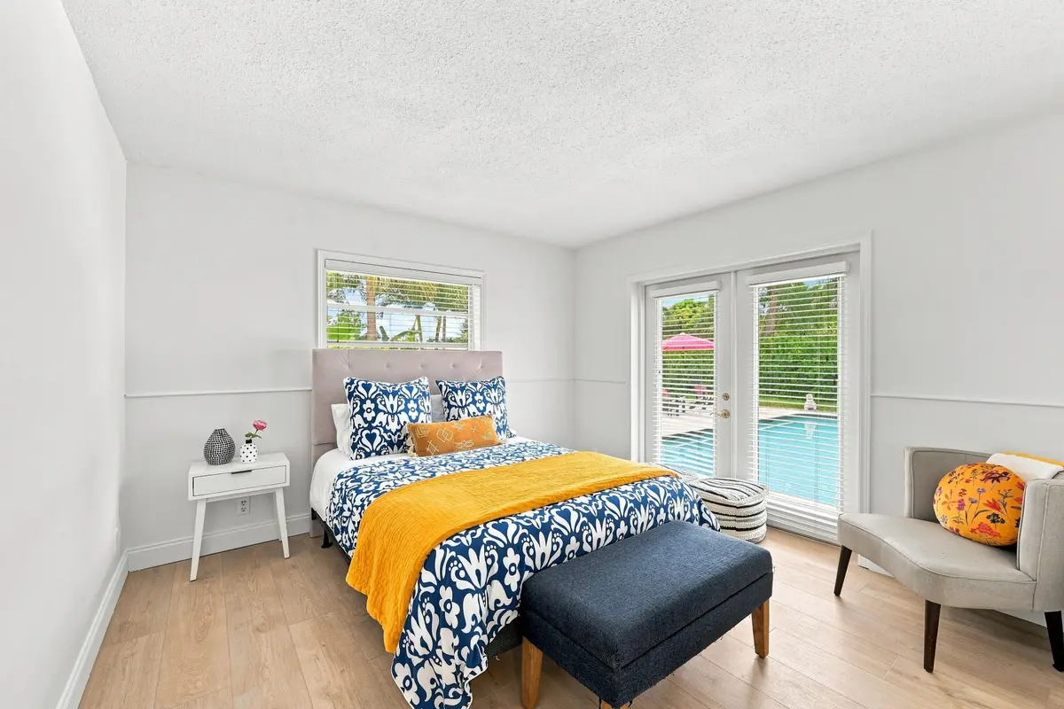 32_stl_0253 at 3315 NE 42nd Court, Fort Lauderdale