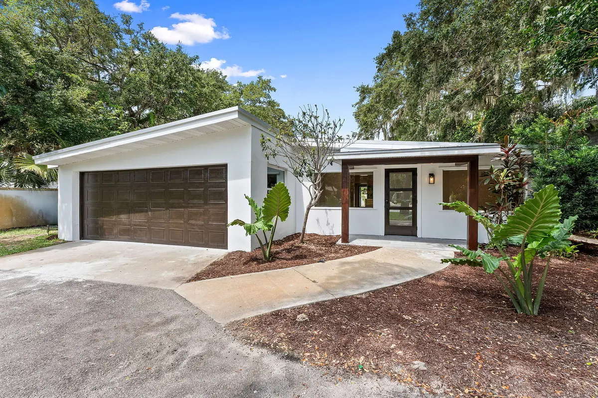 3-web-or-mls-DSC00306 at 3615 INDIAN RIVER Drive, Vero Beach