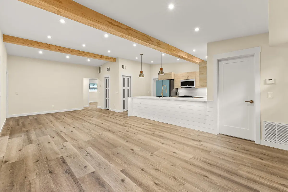12-web-or-mls-DSC00072 at 3615 INDIAN RIVER Drive, Vero Beach