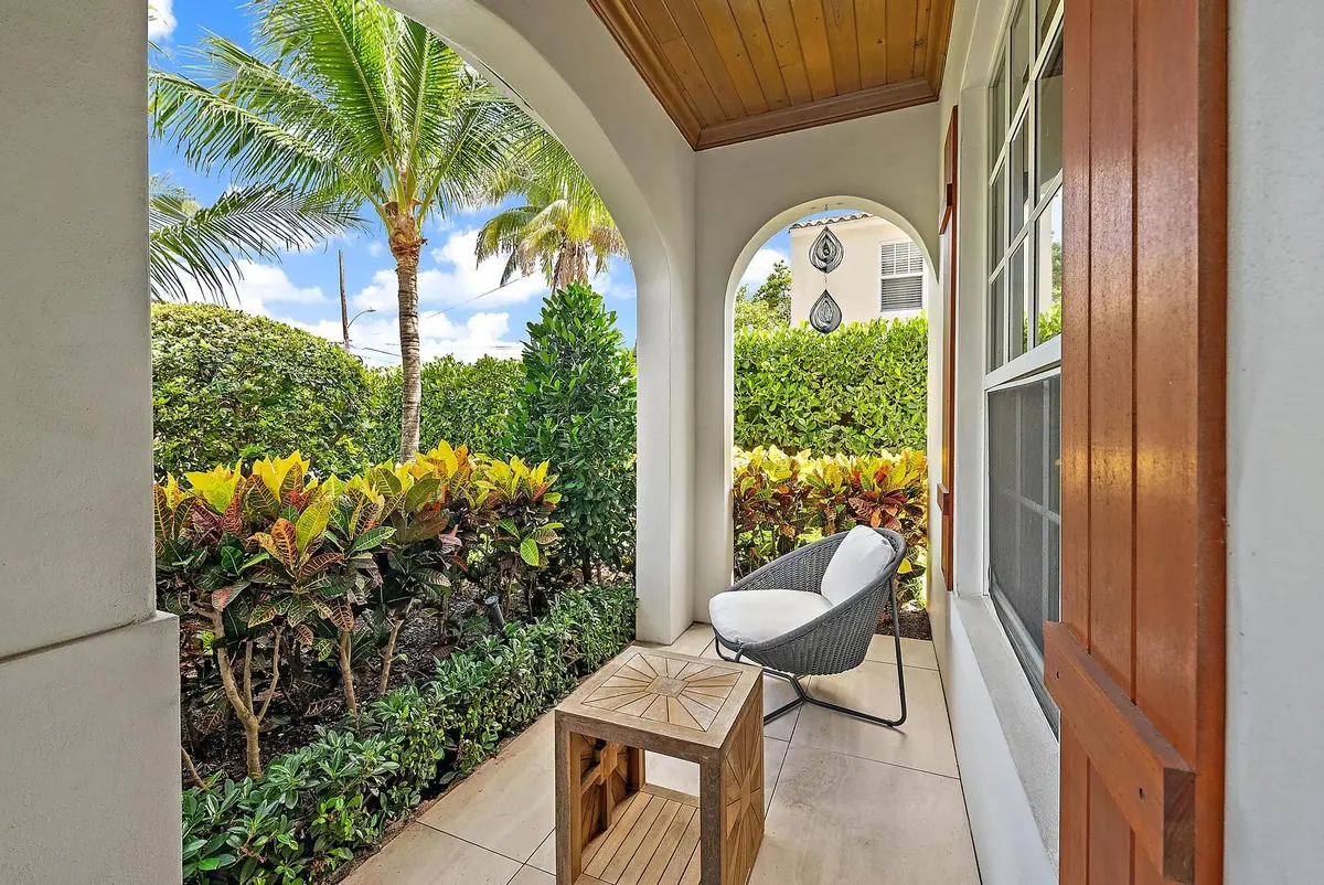 914 Ne 2nd Ave at 914 NE 2ND Avenue, Delray Beach