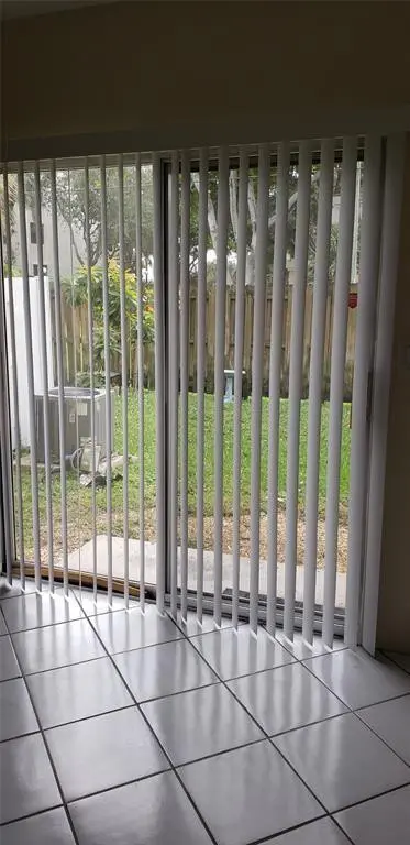 Photo 5 at 2875 15th Street 2875, Pompano Beach