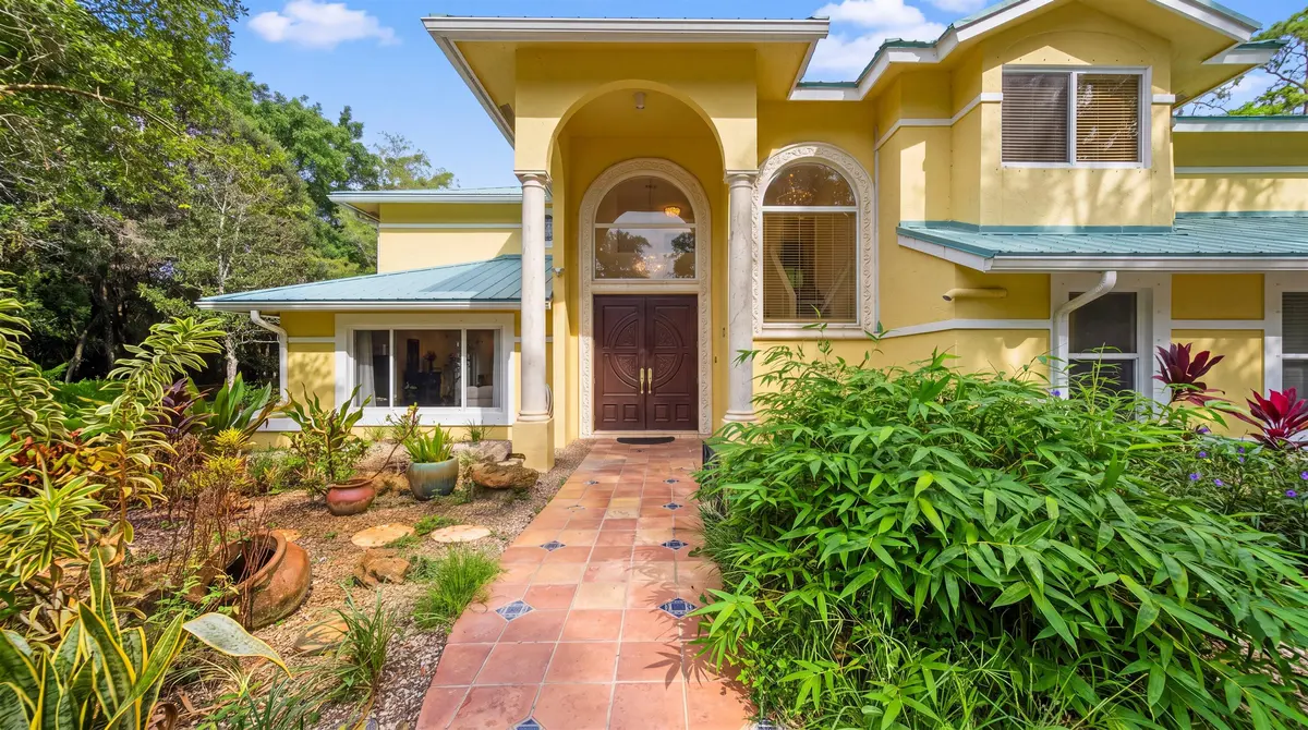 Entrance at 92 SQUIRE Drive, Wellington