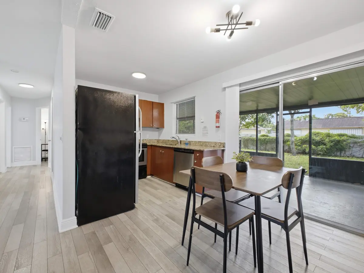 Dining 2 at 4862 Andros Drive, West Palm Beach