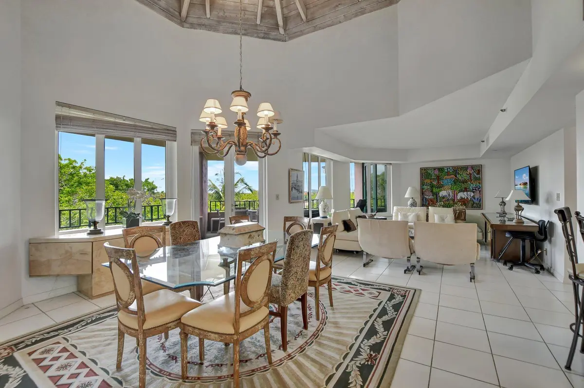 Dining/Living at 100 SE 5th Avenue 504, Boca Raton