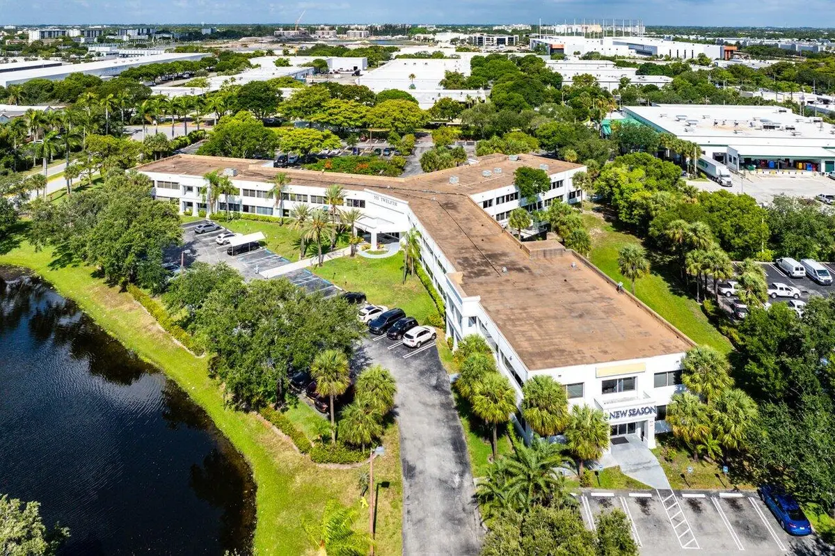 017-555Southwest12thAvenue-PompanoBeach- at 555 SW 12th Avenue 206, Pompano Beach