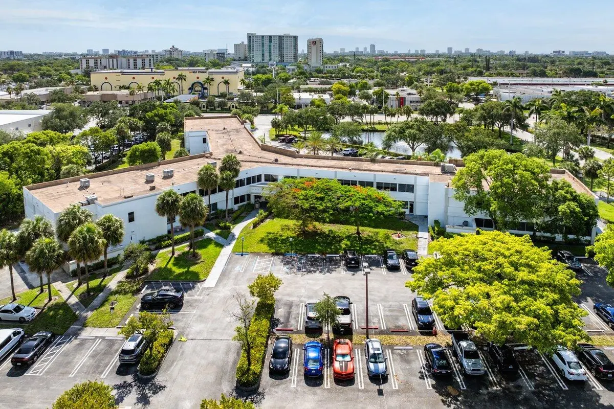 022-555Southwest12thAvenue-PompanoBeach- at 555 SW 12th Avenue 206, Pompano Beach