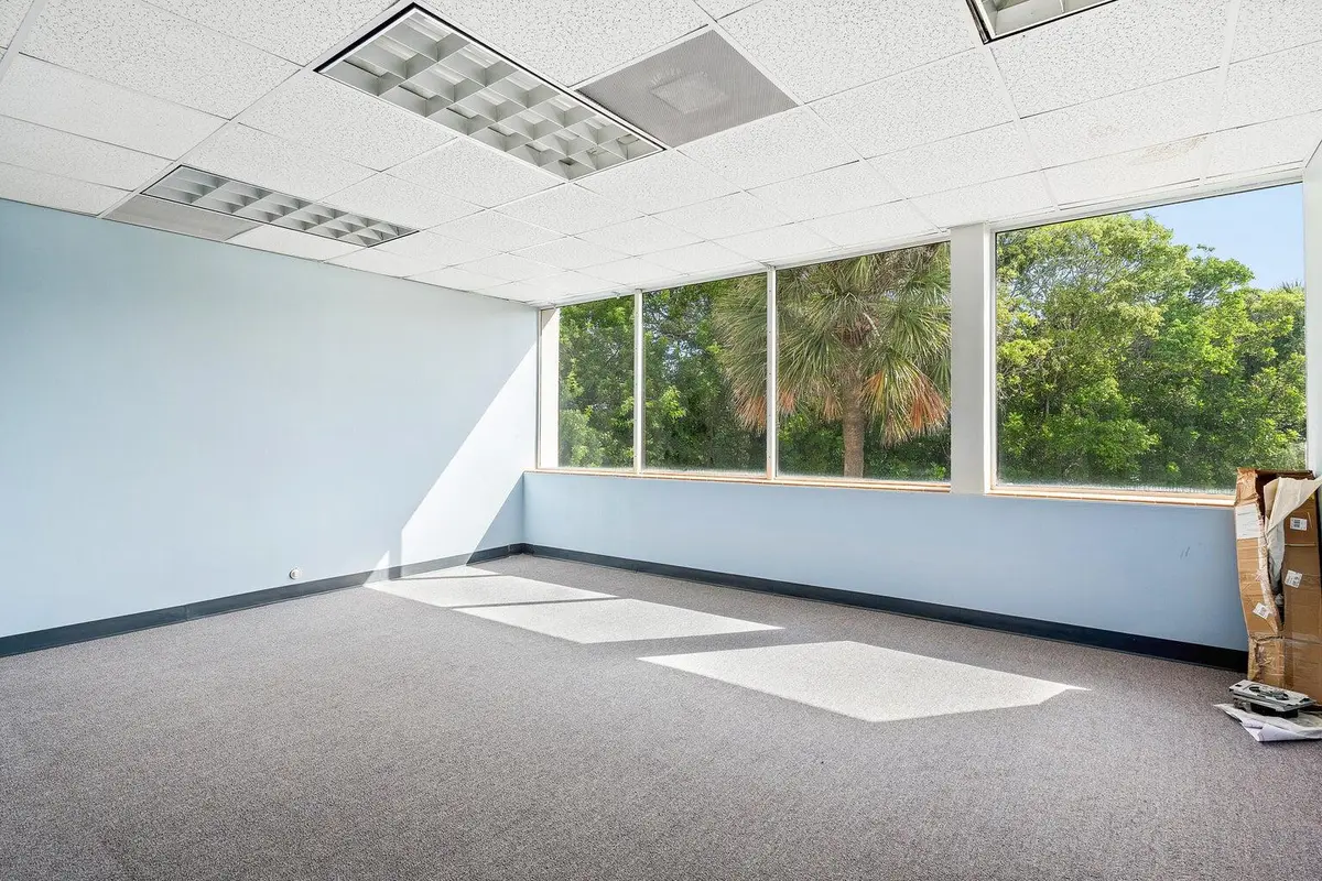 20260806181631132575000000-o at 555 SW 12TH Avenue 104, Pompano Beach