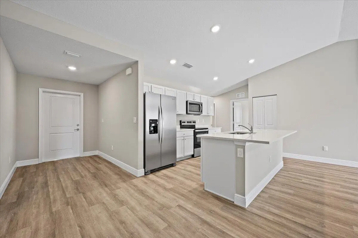 07-LUX_3511 at 7002 Paso Robles Boulevard, Fort Pierce