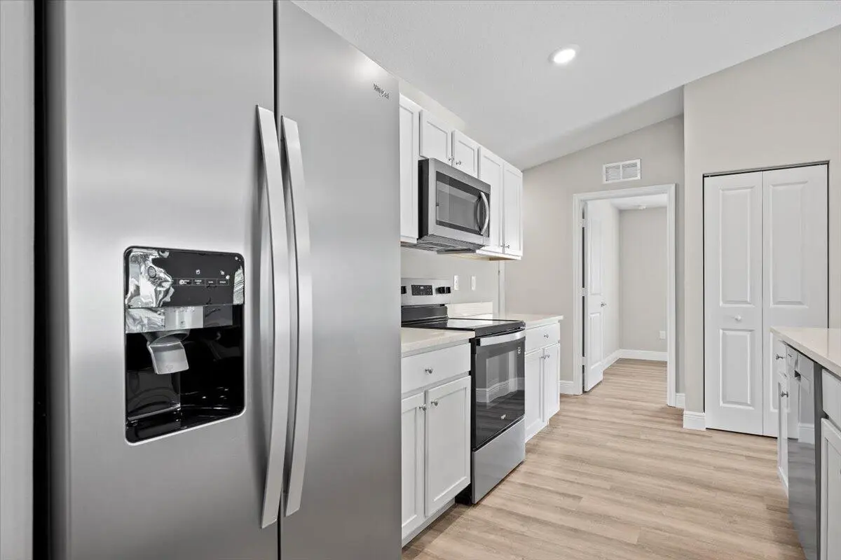 10-LUX_3536 at 7002 Paso Robles Boulevard, Fort Pierce