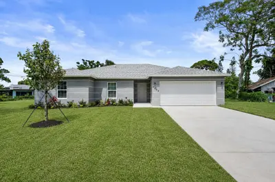 7002 Paso Robles Boulevard, Fort Pierce – sold