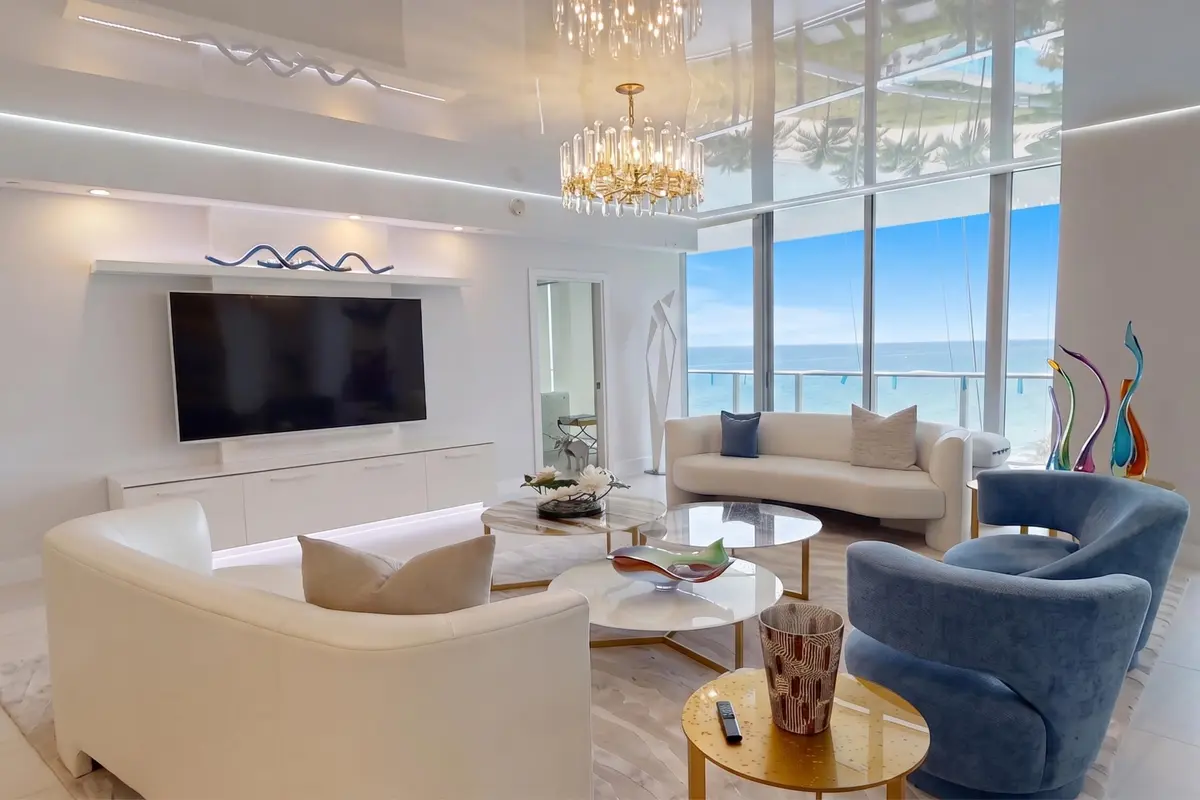 5 2 at 2200 N Ocean Boulevard N803, Fort Lauderdale