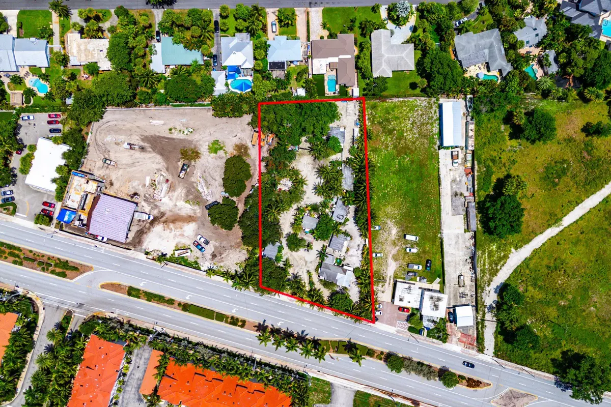 003-3045SouthFederalHighway-BoyntonBeach at 3045 N Federal Highway, Boynton Beach