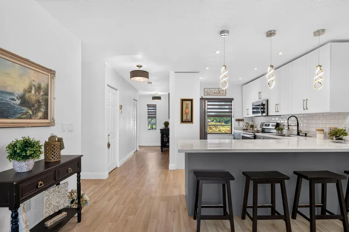 006-041-KitchenBreakfast-1500x999 at 8425 Casa Del Lago H, Boca Raton