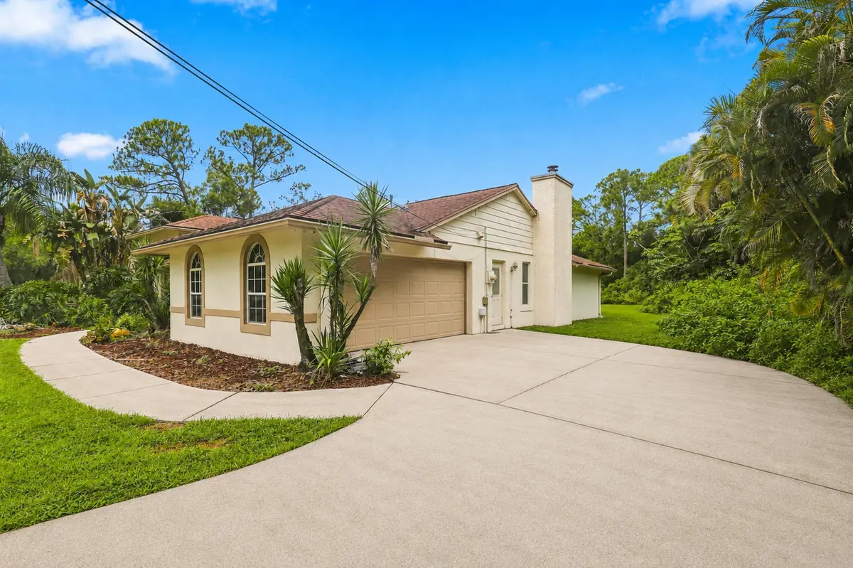 Driveway at 11389 150TH Court, Jupiter Farms