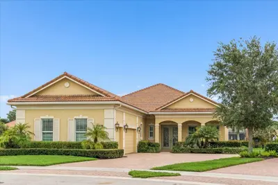 10539 SW CAPRAIA Way, Port St. Lucie – sold
