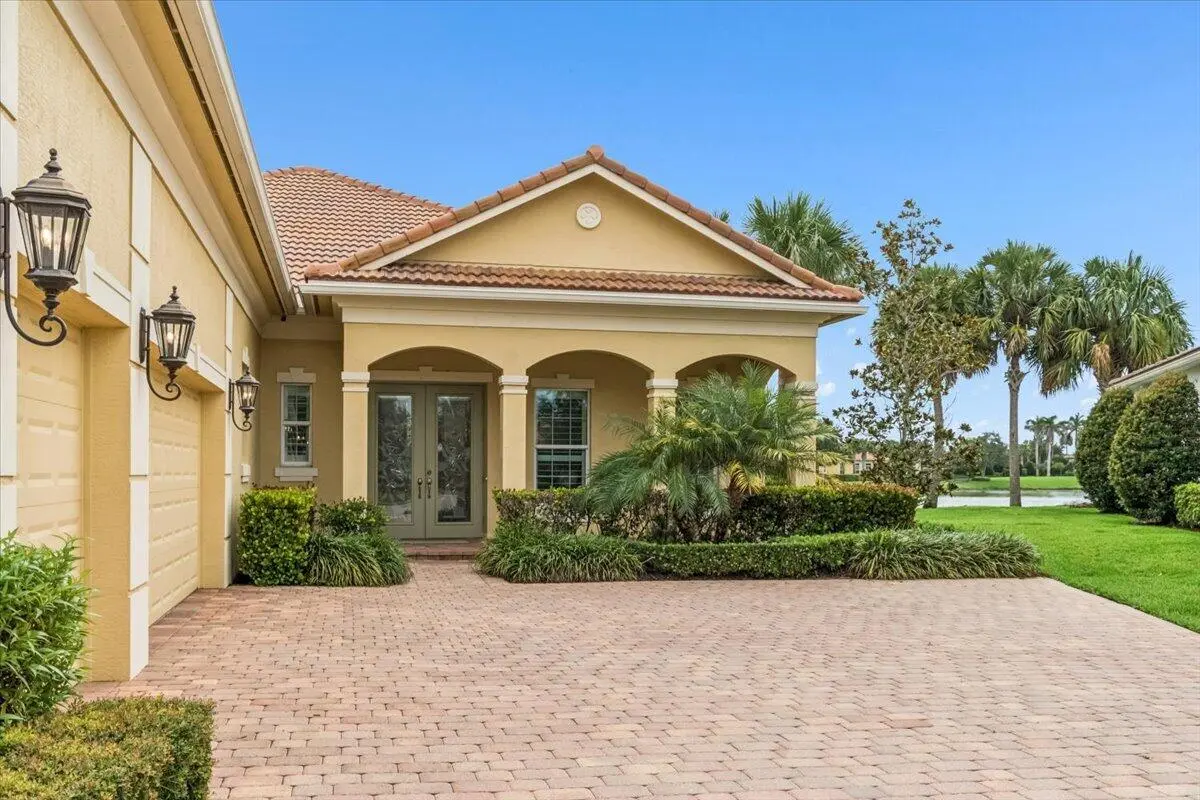 11-DSC_1195 at 10539 SW CAPRAIA Way, Port St. Lucie