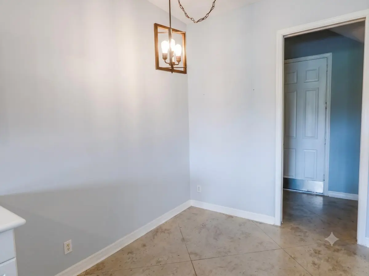eat in kitchen at 30 Beechdale Lane, Boynton Beach