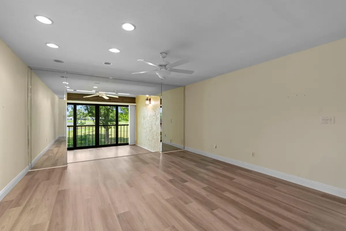 Living Area at 9286 VISTA DEL LAGO F, Boca Raton