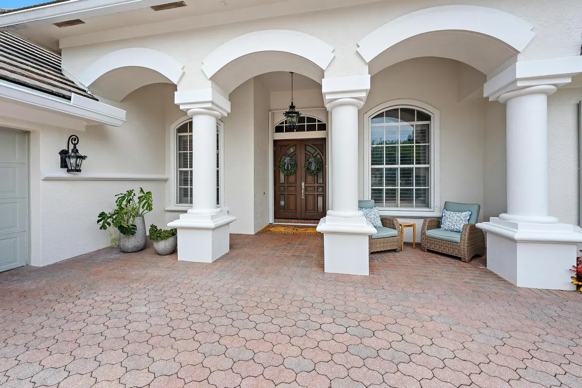 Front Porch at 6768 Cypress Cove Circle, Jupiter