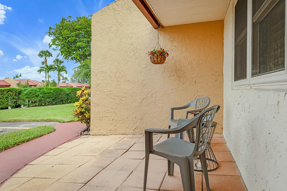 152 Lake Anne Drive -3 at 152 LAKE ANNE Drive 152, West Palm Beach