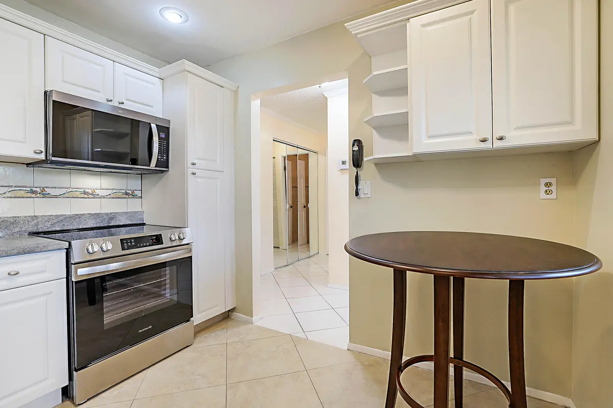 152 Lake Anne Drive -19 at 152 LAKE ANNE Drive 152, West Palm Beach