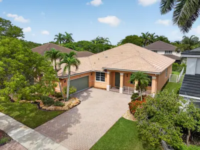 1169 Peregrine Way, Weston – sold