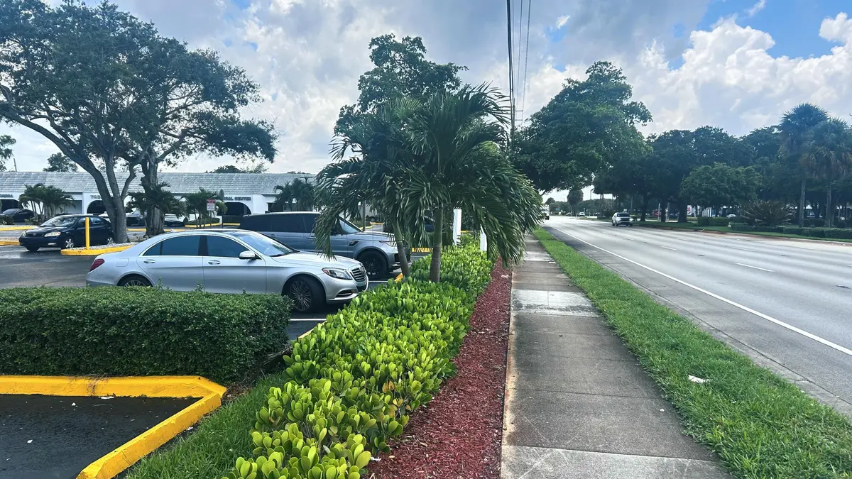 IMG_3759 at 7100 W COMMERCIAL Boulevard 109, Lauderhill