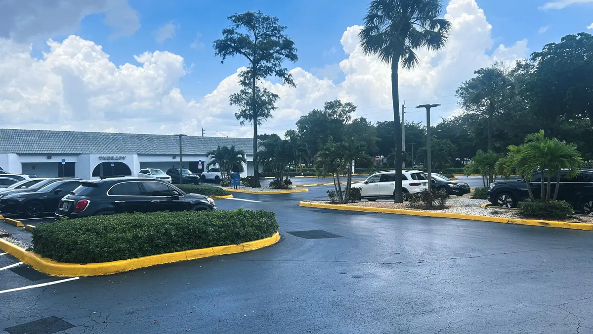 IMG_3763 at 7100 W COMMERCIAL Boulevard 109, Lauderhill
