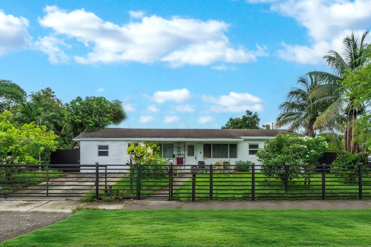 2 Exterior Front (1) at 21101 NW 29TH Avenue, Miami Gardens