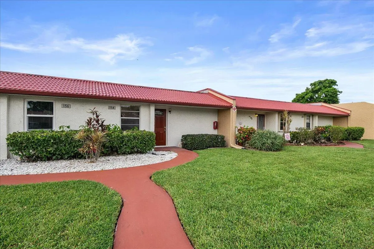02-JLC_2175 at 154 Lake Barbara Drive, West Palm Beach
