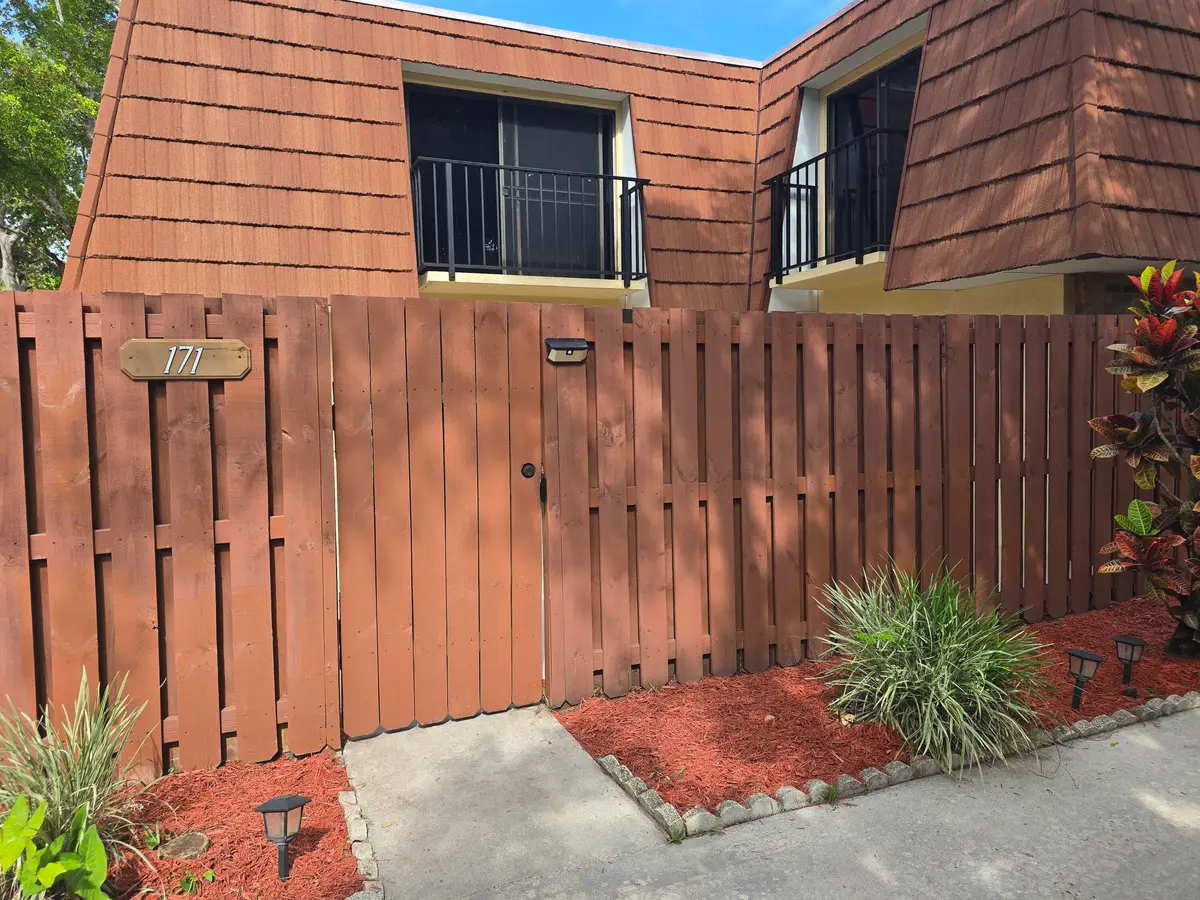 171a at 1480 MASTERS Circle 171, Delray Beach