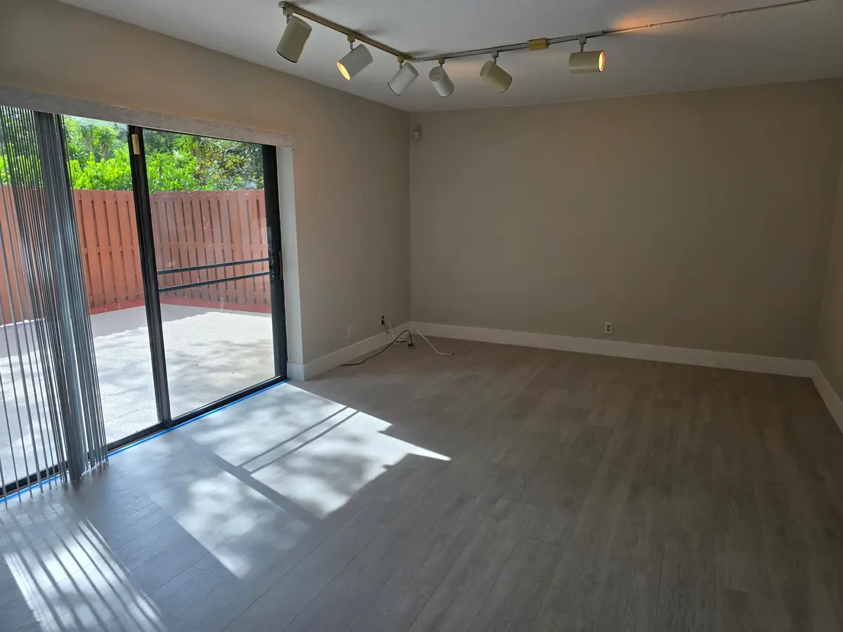 171e at 1480 MASTERS Circle 171, Delray Beach