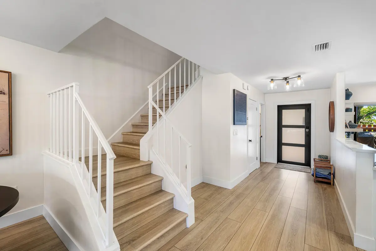 Entrance Foyer at 26 SOUTHPORT Lane C, Boynton Beach