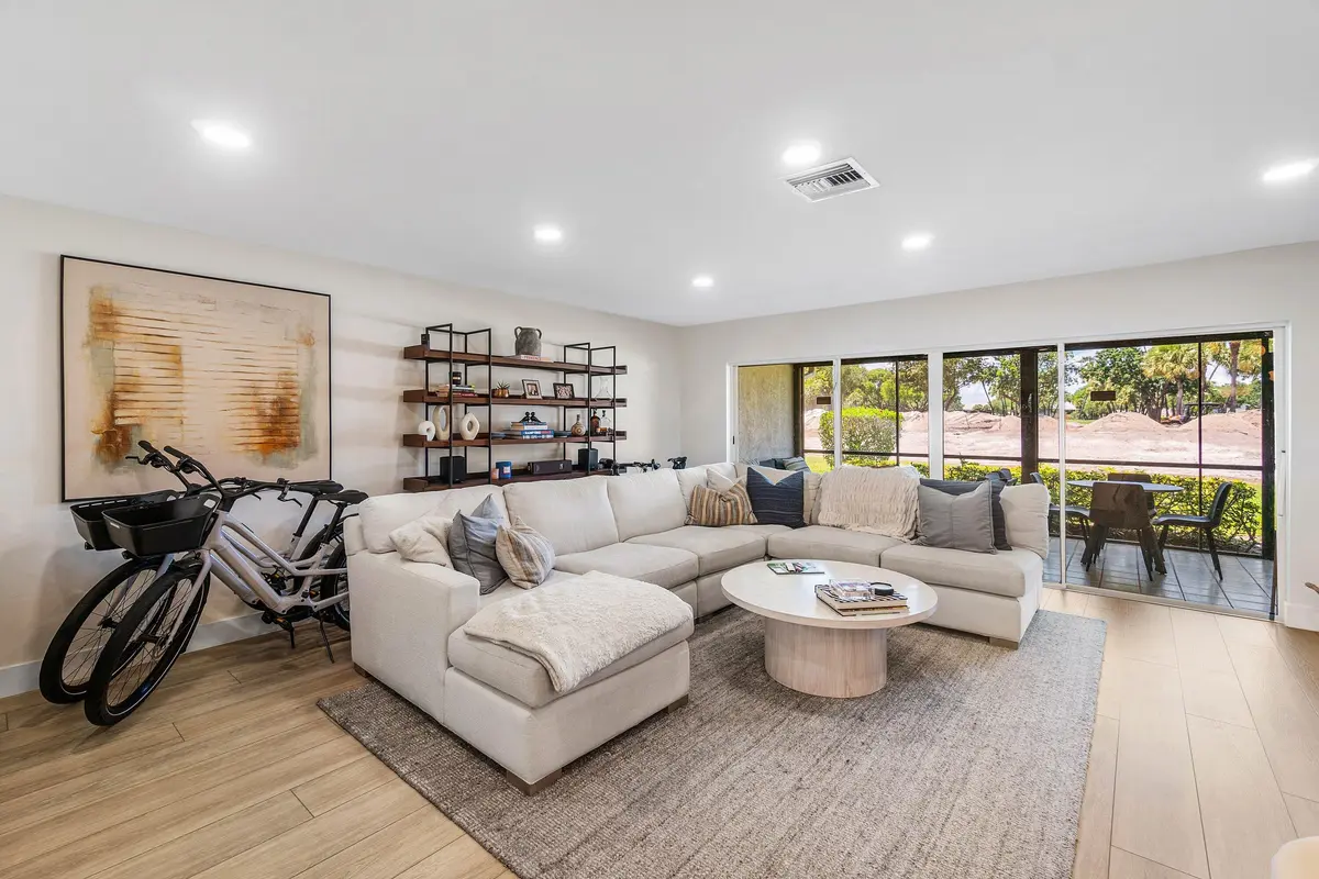 Living Room at 26 SOUTHPORT Lane C, Boynton Beach