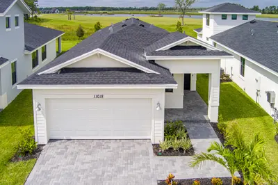 11018 NW GLYNLEA Boulevard, Port St. Lucie – Single Family Residence for sale
