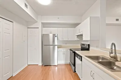 6960 SW 39TH Street E205, Davie – Condominium for rent